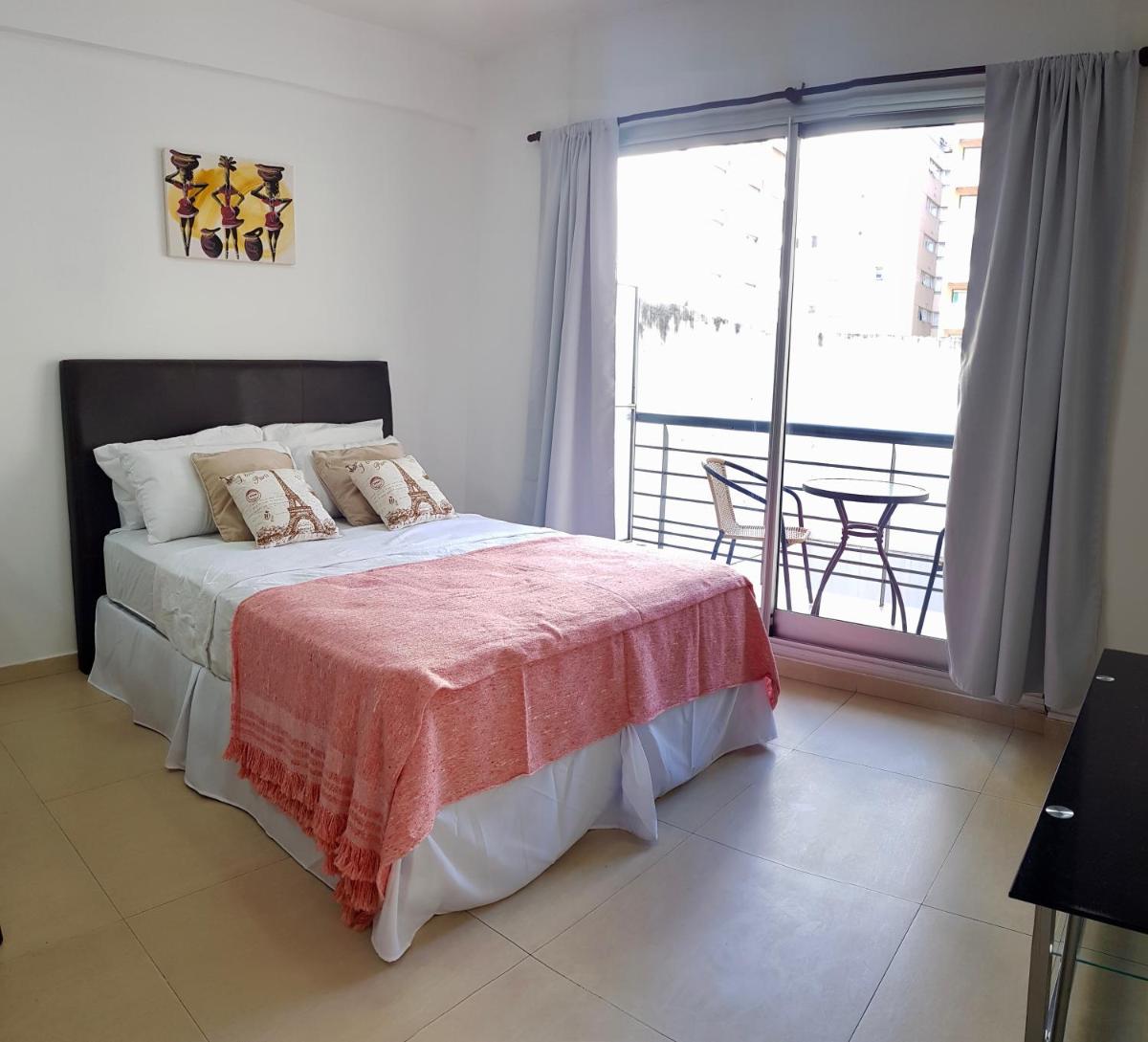 Depto en excelente zona de Recoleta - Housity