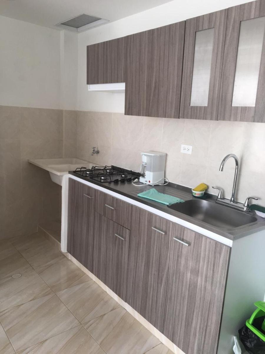 Bello Apartamento 2 alcobas y Parqueadero - Housity