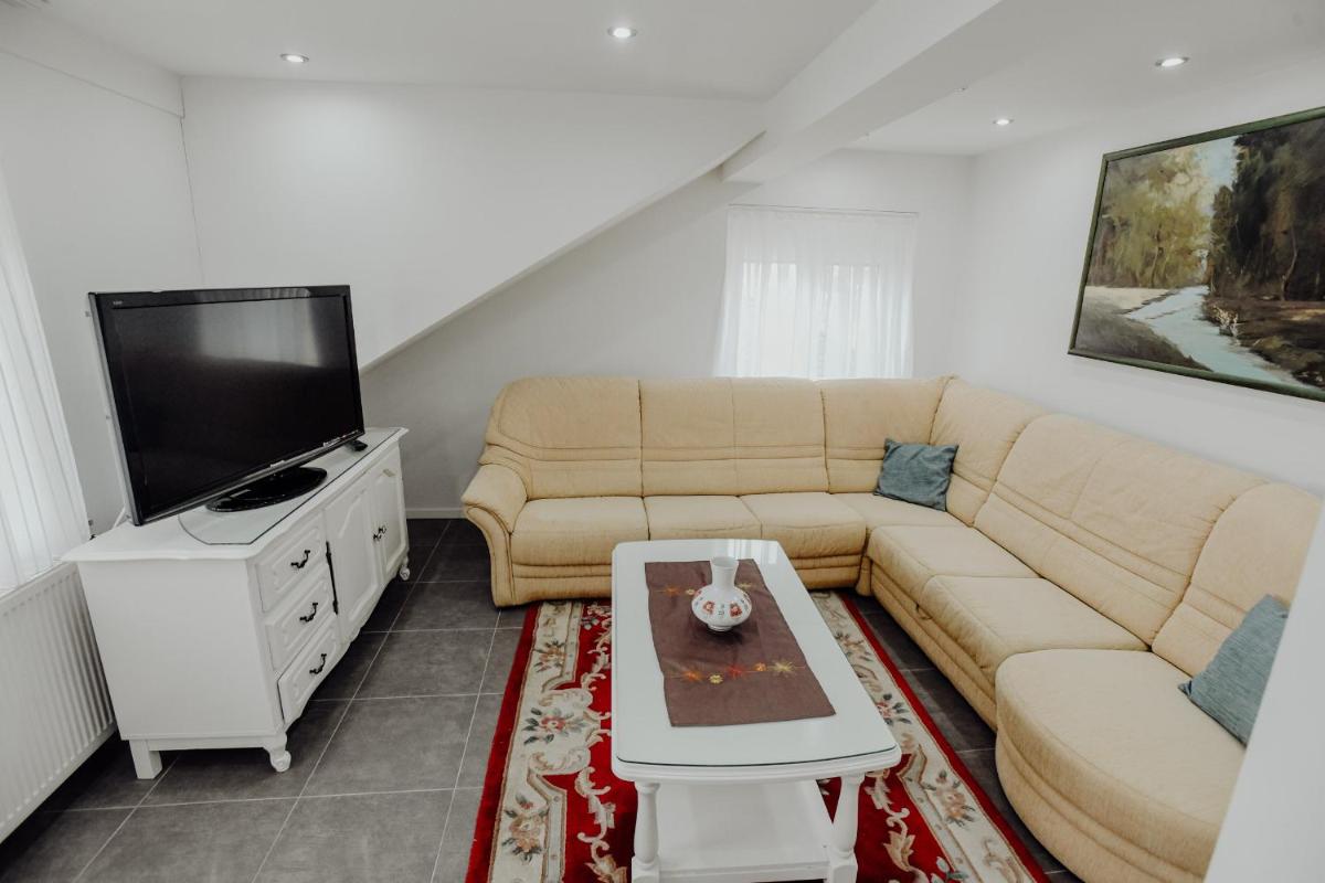 Apartman SLAVONIA ĐAKOVO - Housity