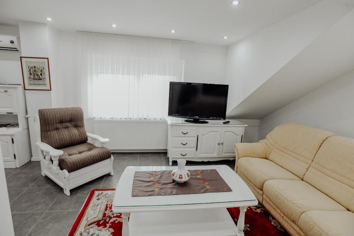Apartman SLAVONIA ĐAKOVO - Housity