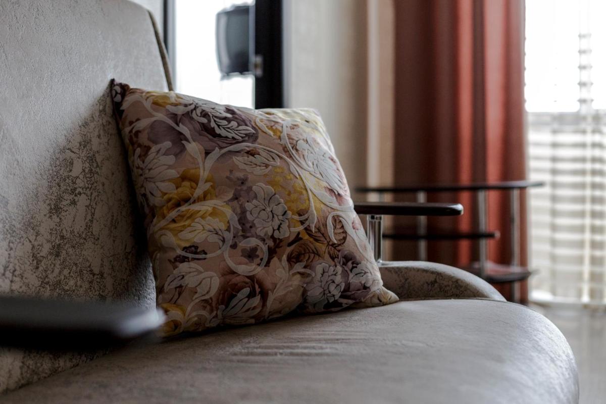 Comfort on Ordzhonikidze - Housity