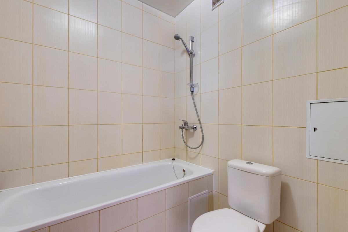Hotel Zapadniy - Housity