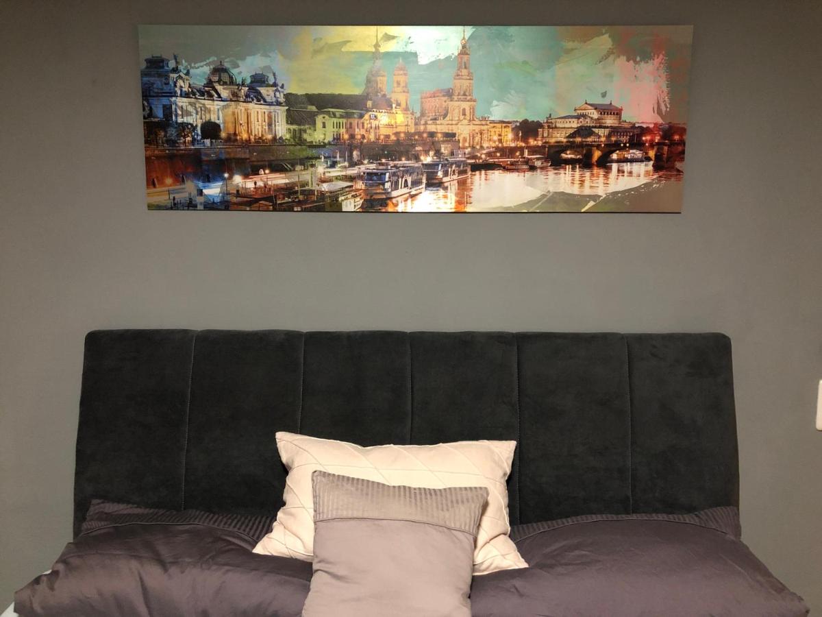 Modernes Apartment Dresden Neustadt - Housity