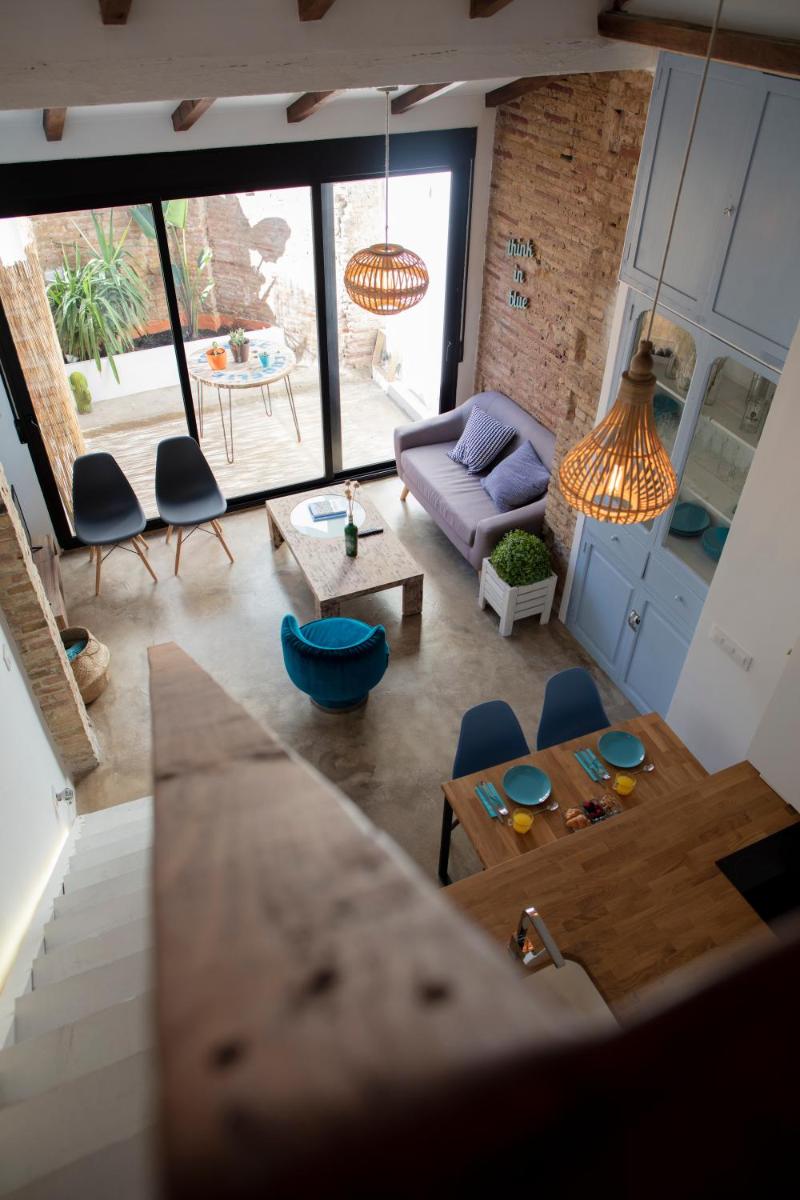 Suitetrails - FLORIT FLATS - Charming Apartment with interior terrace in Cabanyal near the Beach