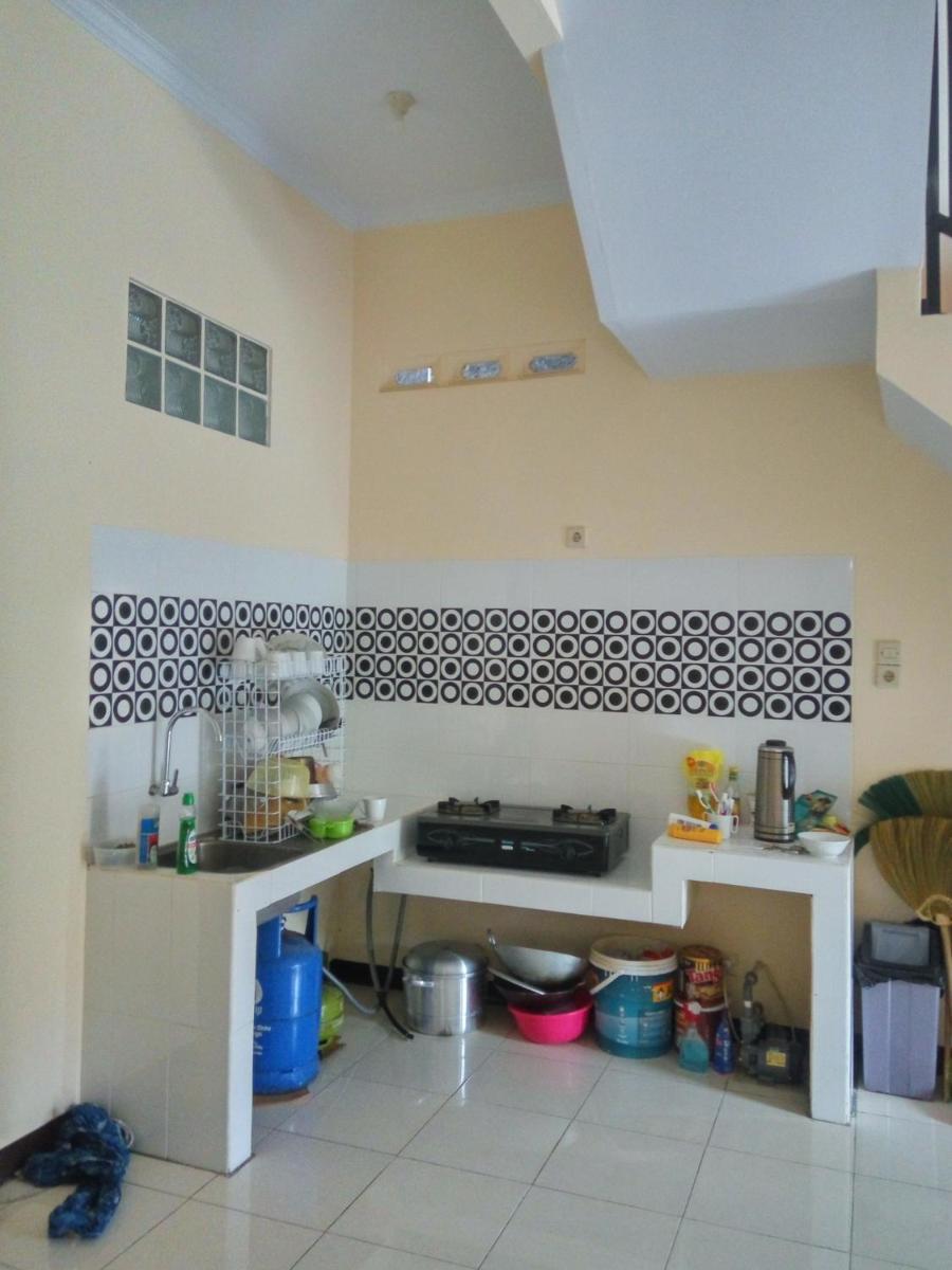 Homestay Teratai - Housity
