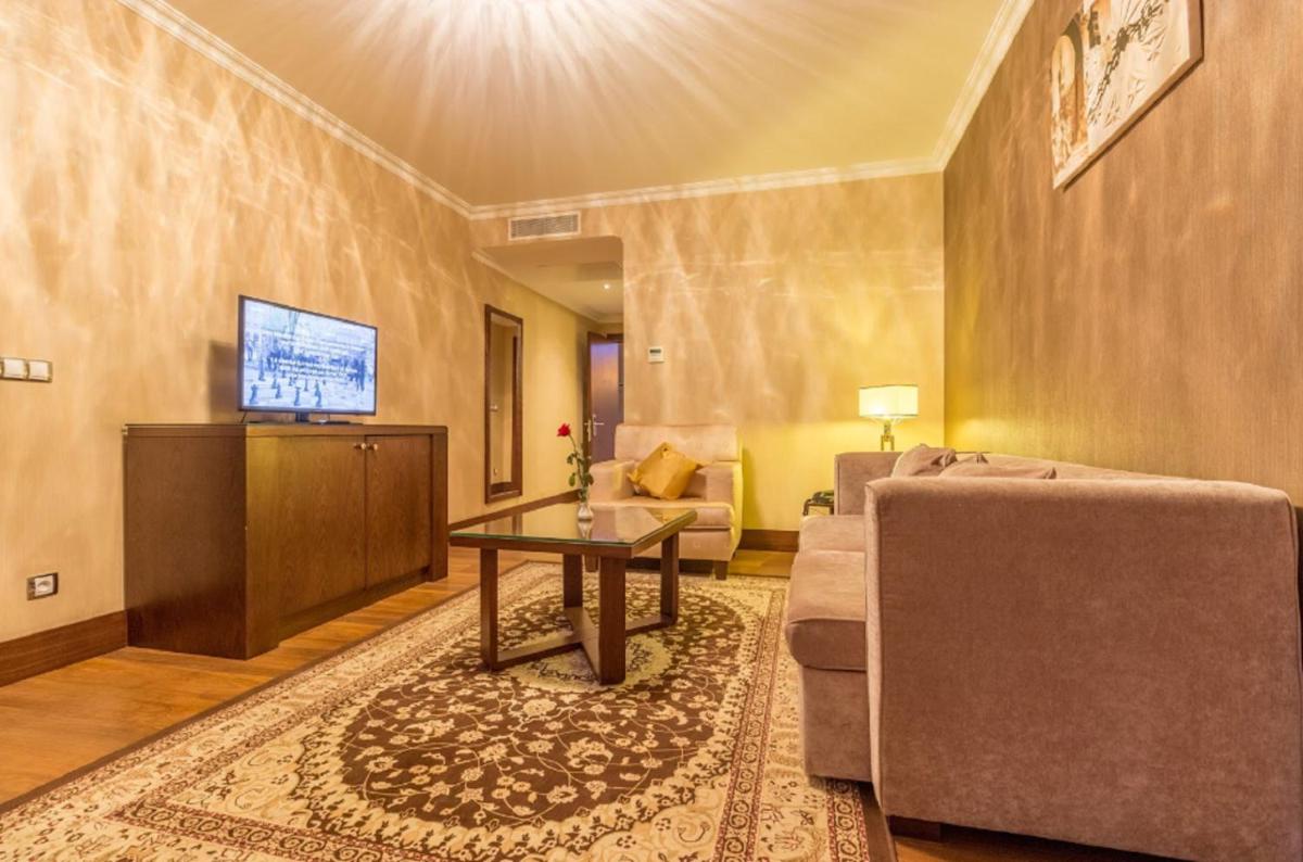 TADJ EL MAOUADA - Housity