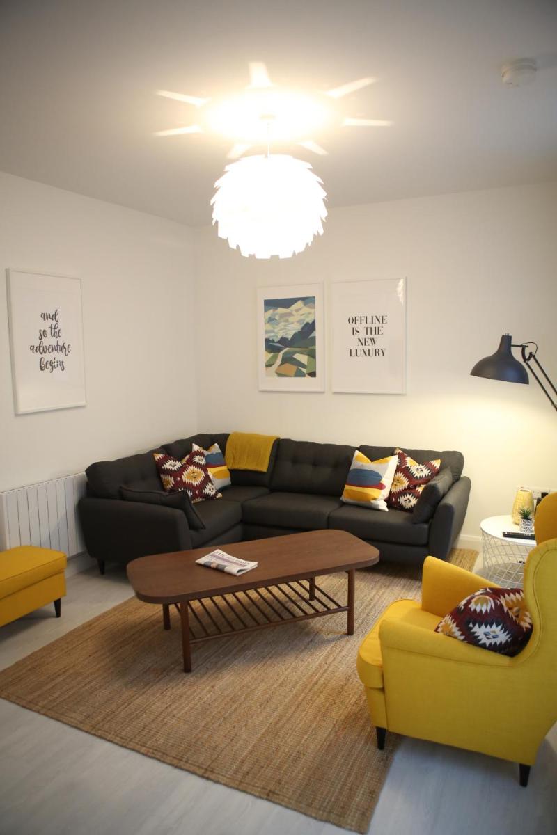 East Bridge Apartments - Housity