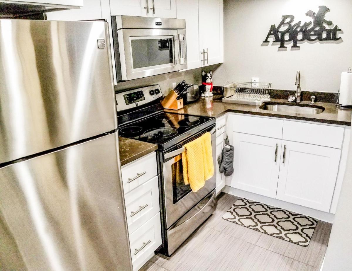 Modern Seattle Oasis - Housity