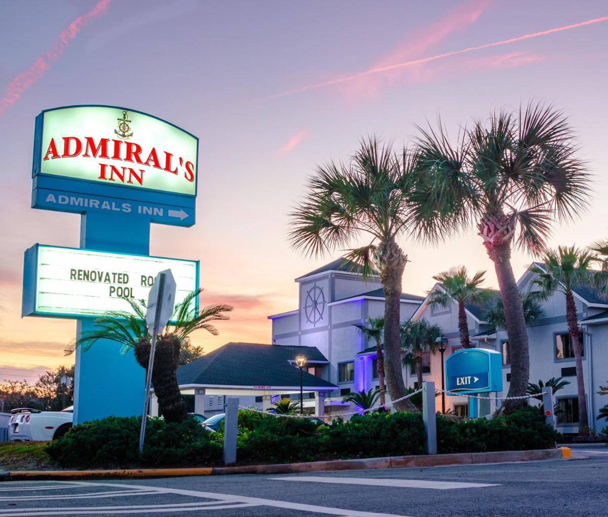 Admiral's Inn on Tybee Island - Housity
