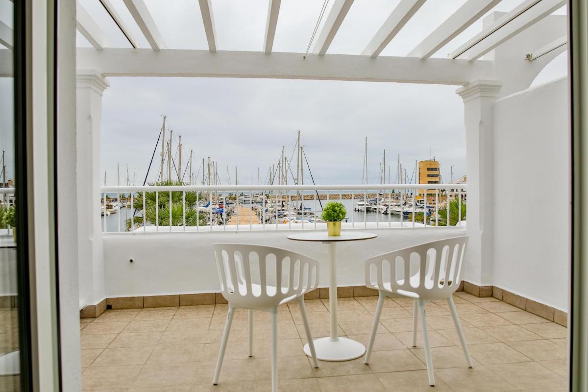 Un balcón o terraza de Moon Hotel & SPA.