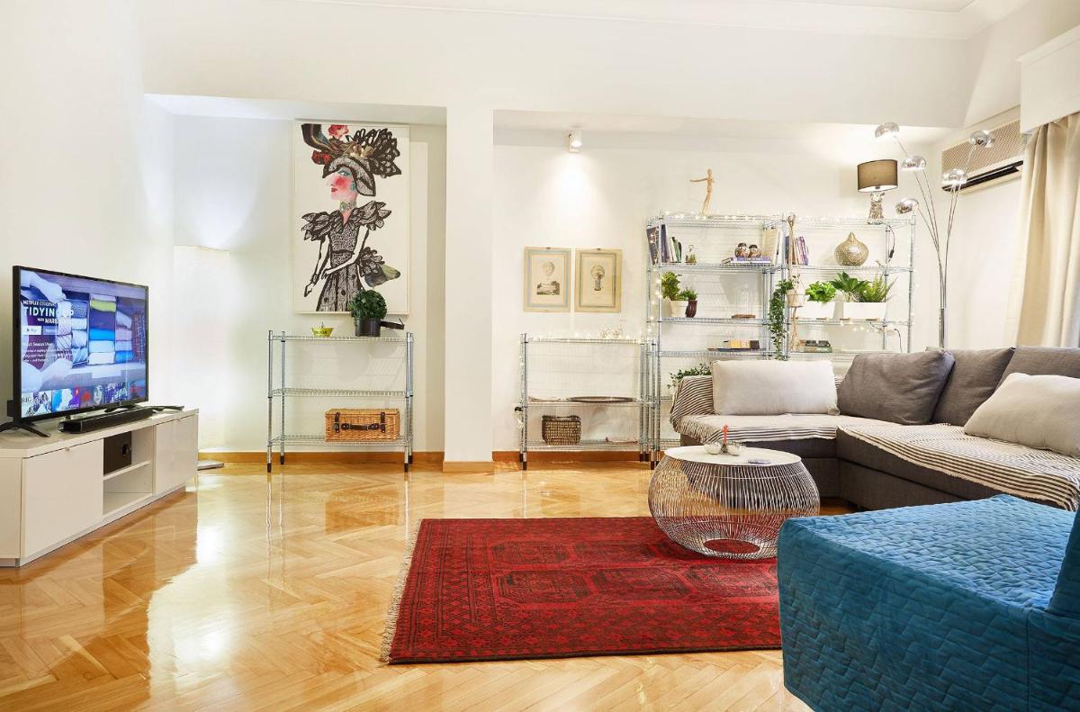 Suitetrails - Chloe Boutique Apartments Metropolis