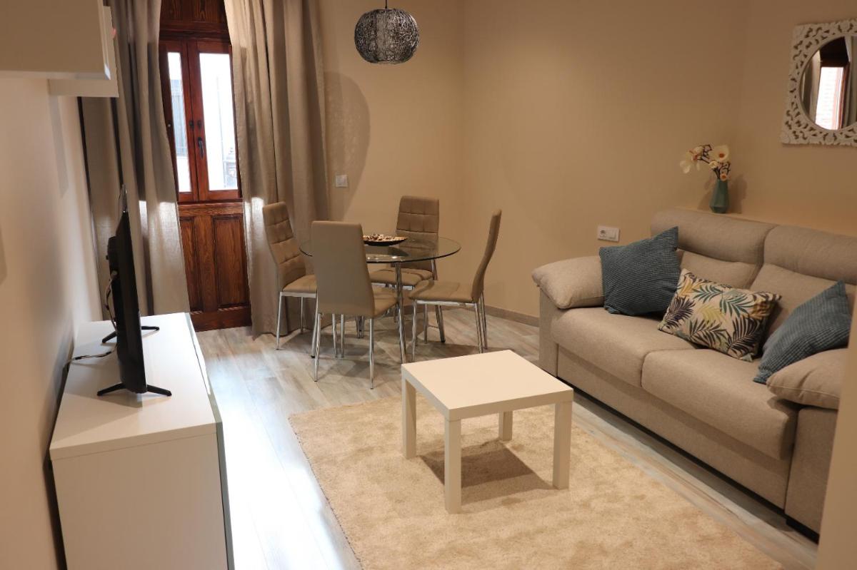 Apartamentos turísticos Desiree - Housity