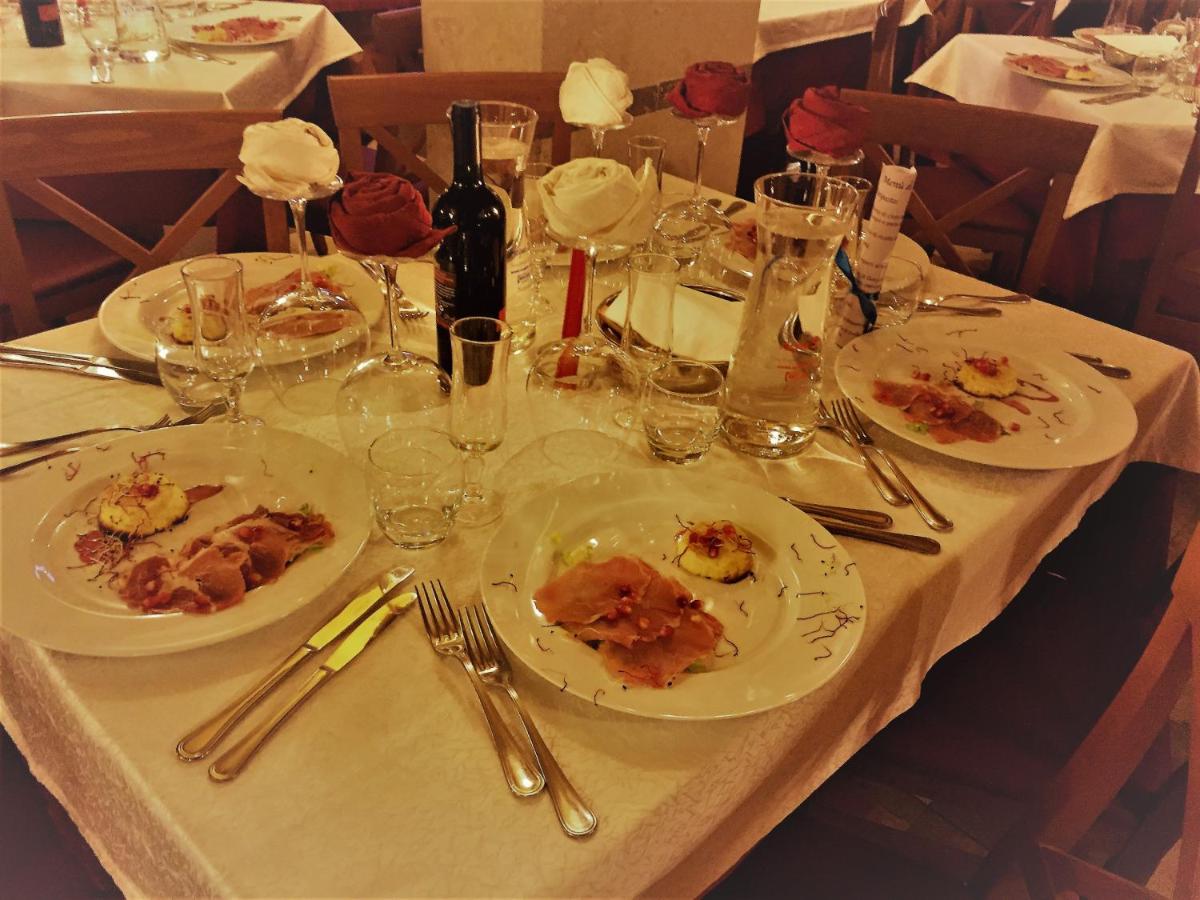 Hotel Togo Palace Terminillo - Housity