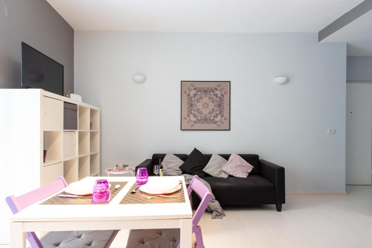 FV STUDIOS Chiaia - Housity