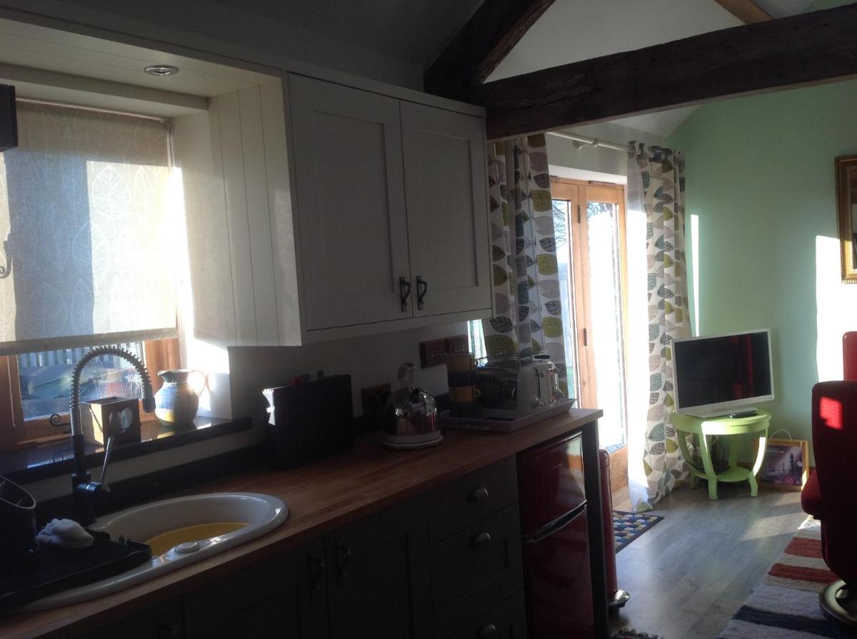 ANVIL COTTAGE - Housity