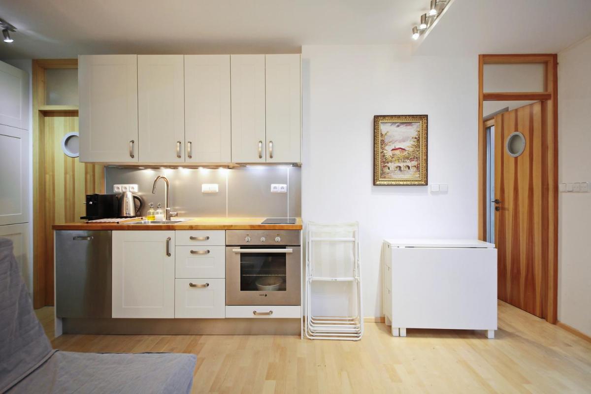 Invalidovna Apartment - Housity