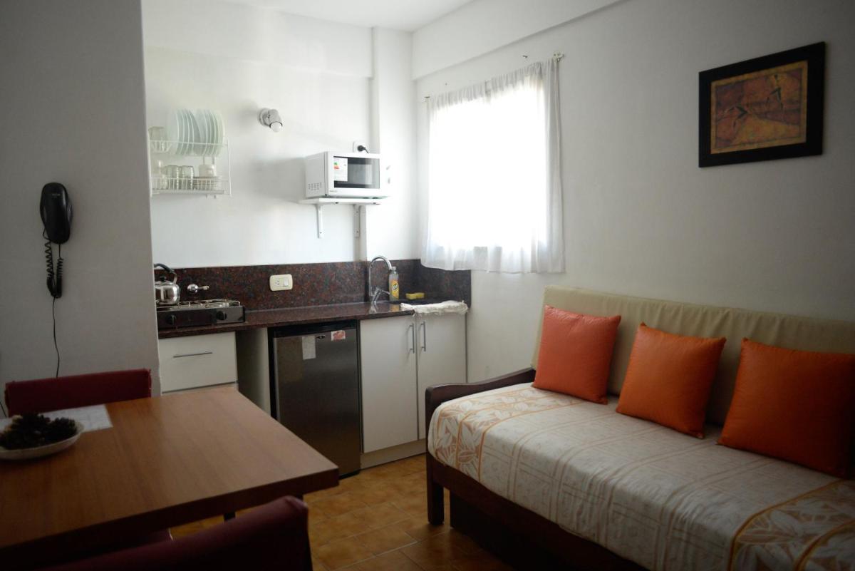 Hosteria Costa Azul - Housity