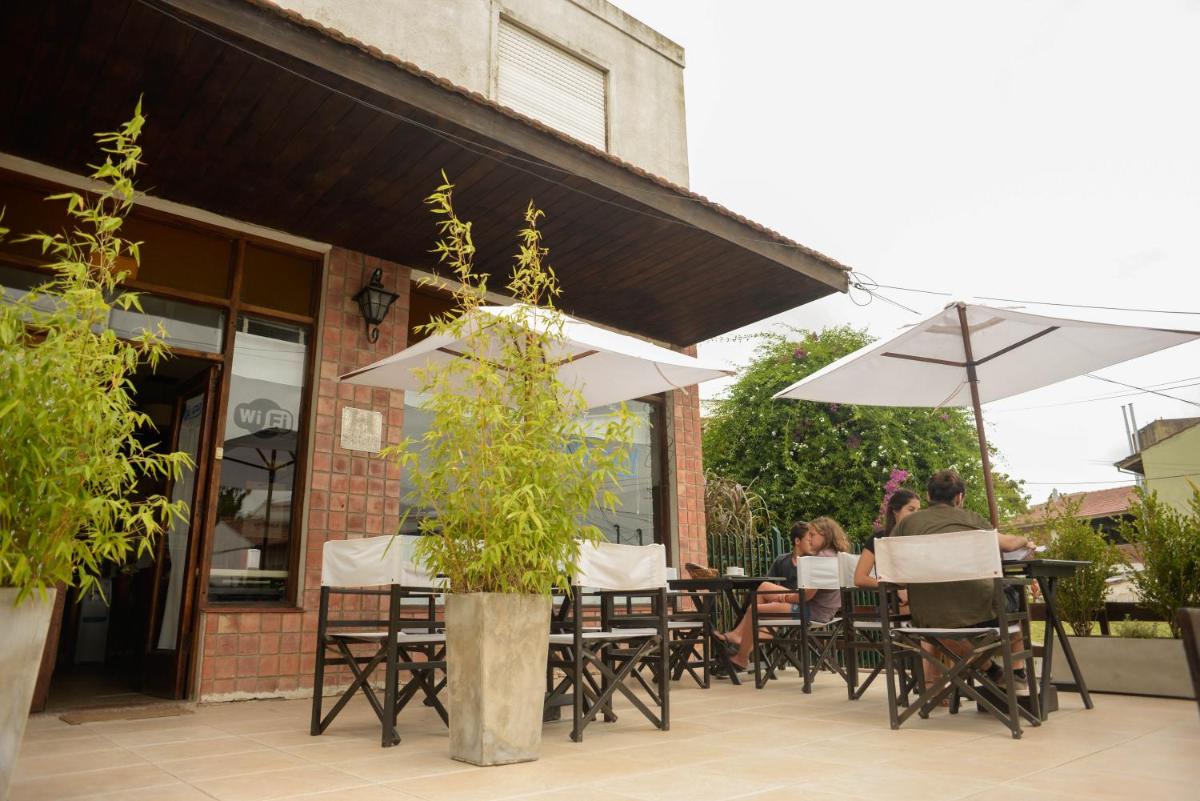 Hosteria Costa Azul - Housity