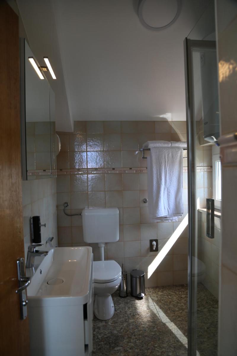 mk | Apartments Nin - Housity