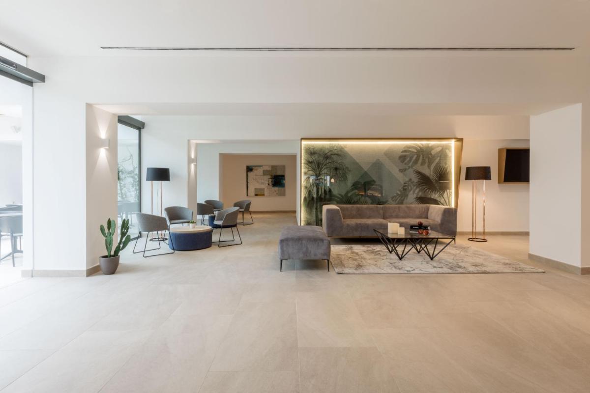 Zona de estar de Bordoy Alcudia Port Suites - Adults Only