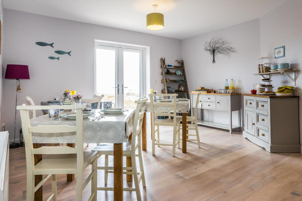 An Cois Na Mara Bed & Breakfast - Housity