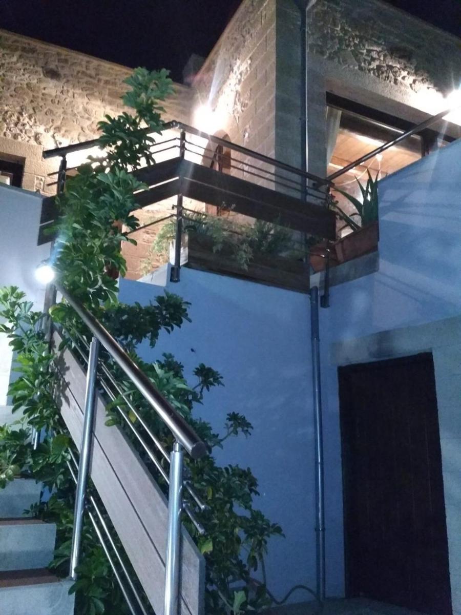 Meli-milon - Housity