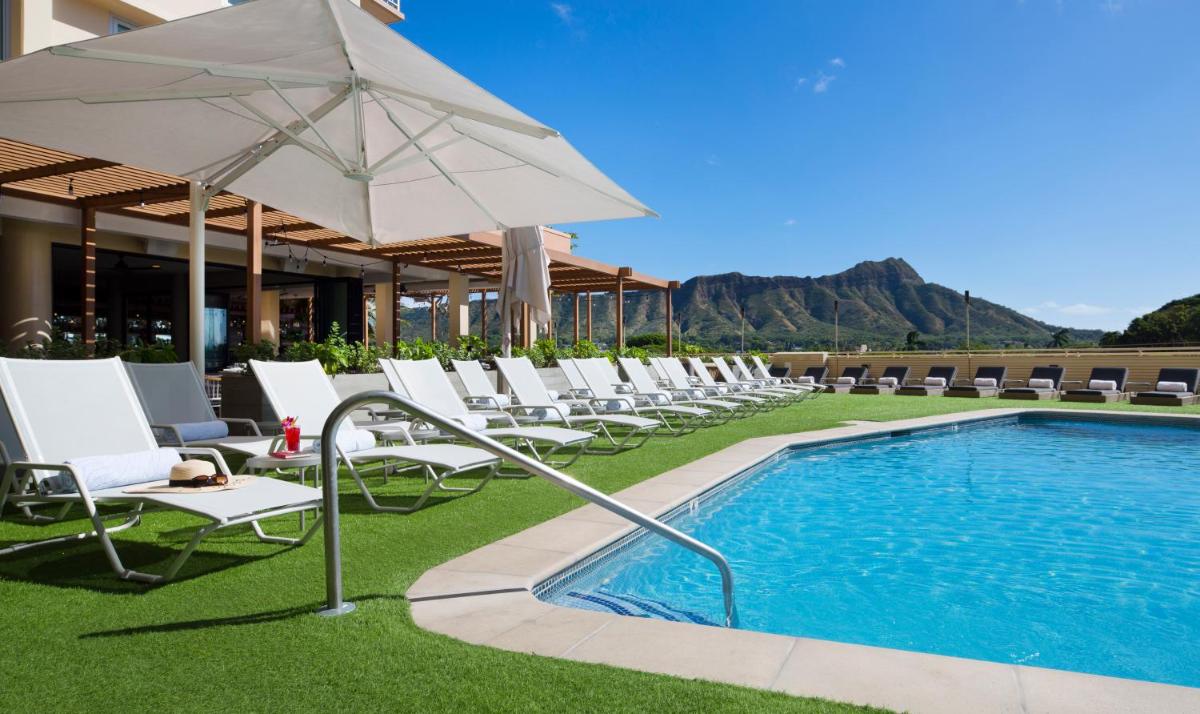 Queen Kapiolani Hotel - Housity