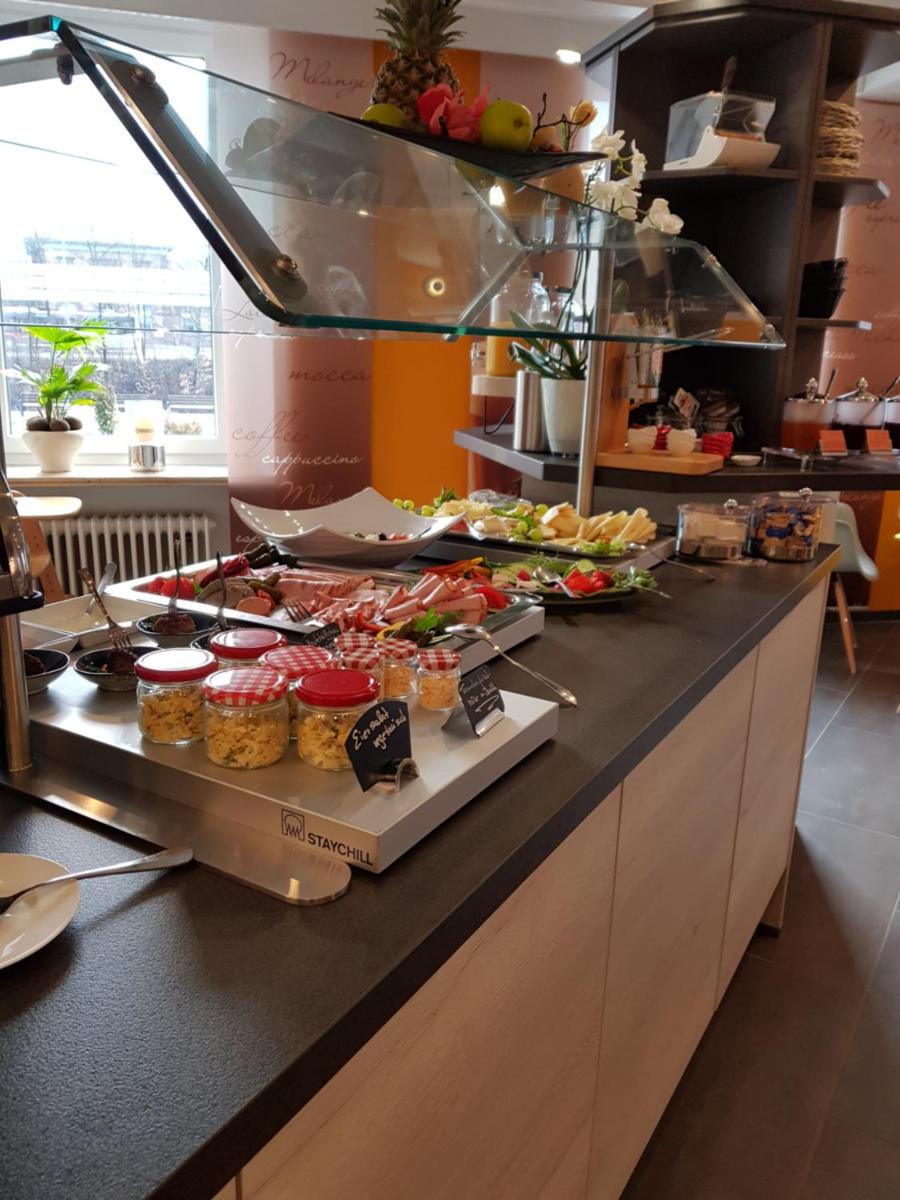 Parkhotel Villingen und Boardingzimmer - Housity