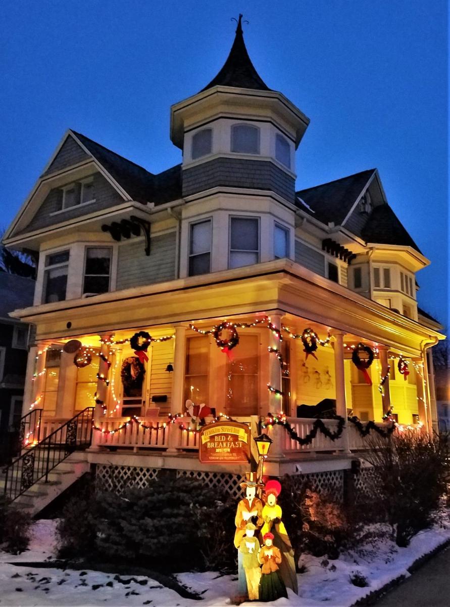 Franklin Street Inn Bed & Breakfast - Housity