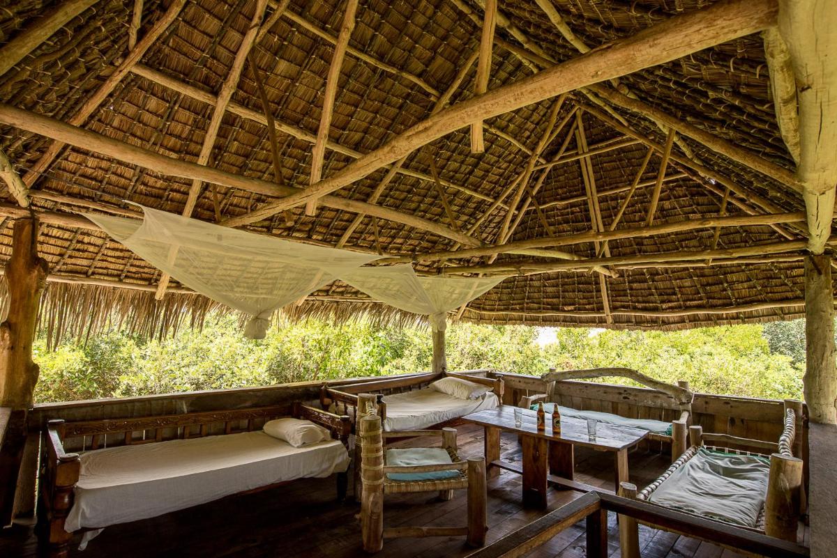 Mida Creek Eco Camp - Housity