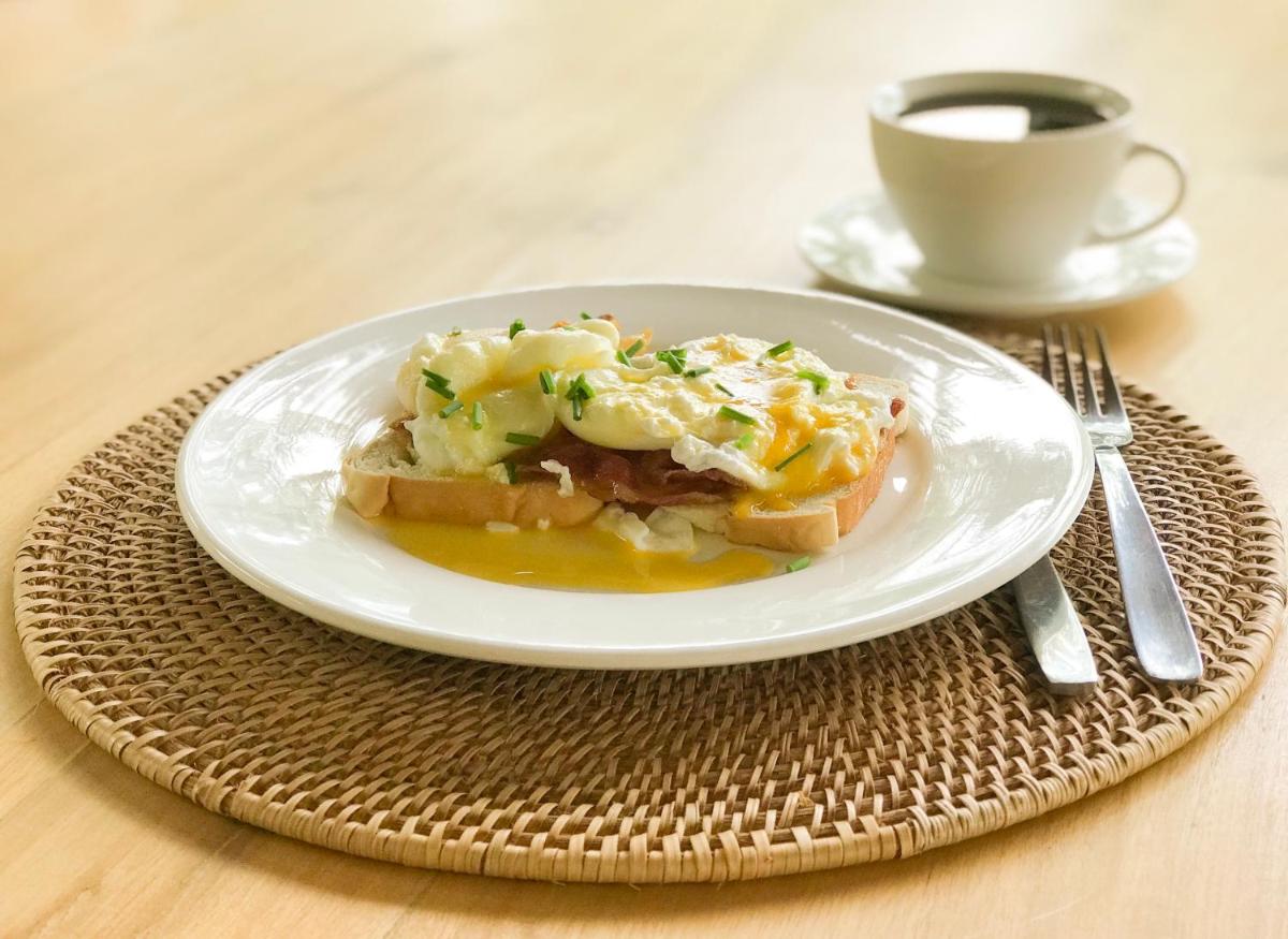 Mandala Tribe Treehouses - Housity