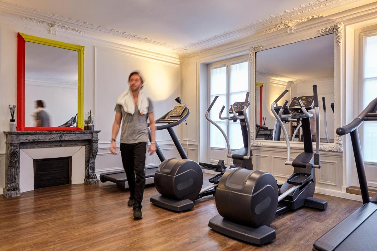 Salle ou équipements de sports de l'établissement Mercure Paris Opera Garnier Hôtel & Spa