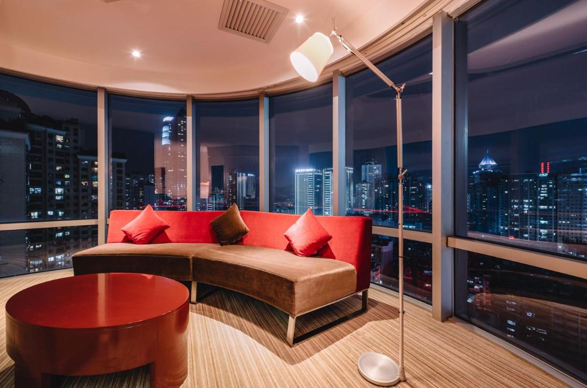 Novotel Guiyang Downtown - Hizvo