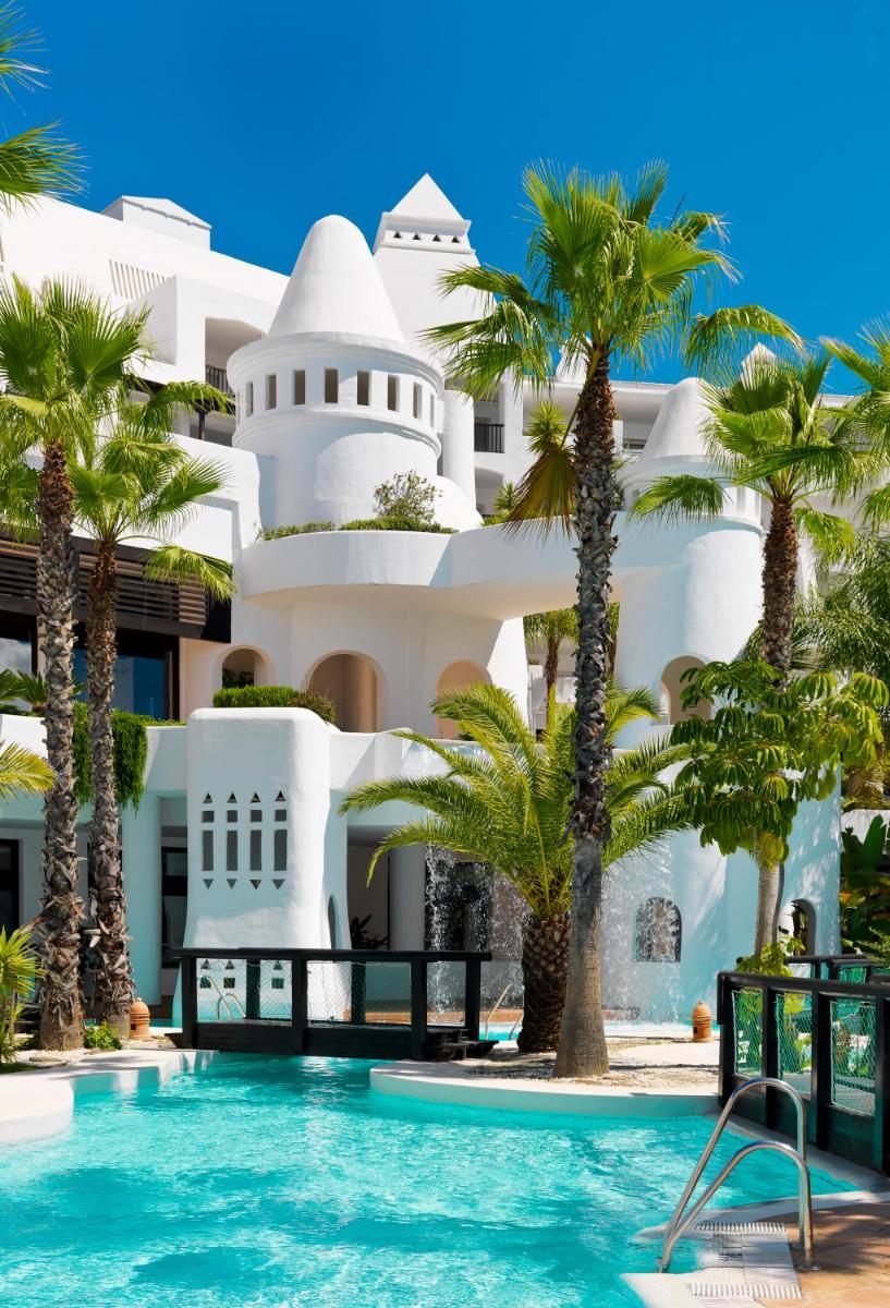 Piscina en o cerca de H10 Estepona Palace
