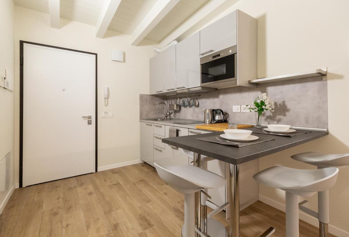 Alessia's Building- Affori FN - Housity