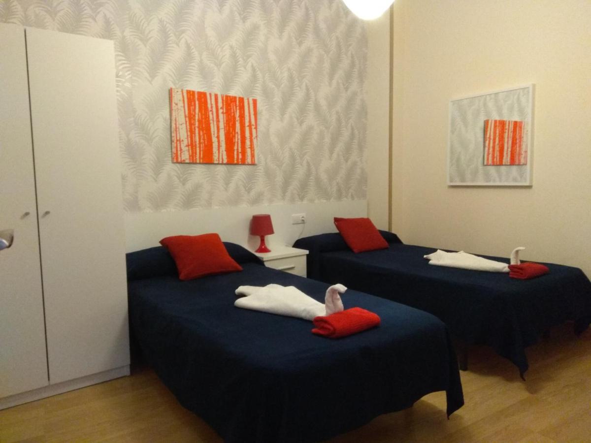 Hostal Caminito - Housity