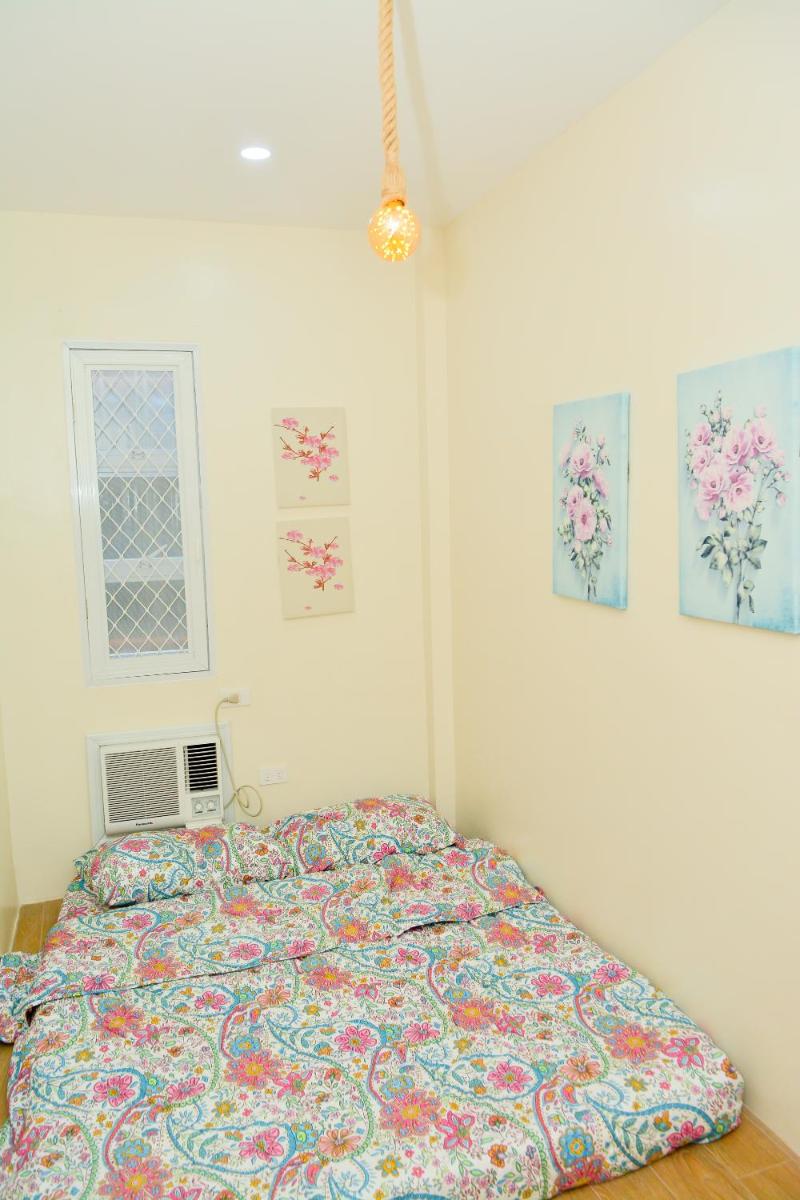 MAILZ HAVEN BEAUTIFL 3BR MODERN APRT NEAR SM DOOR-C - Housity