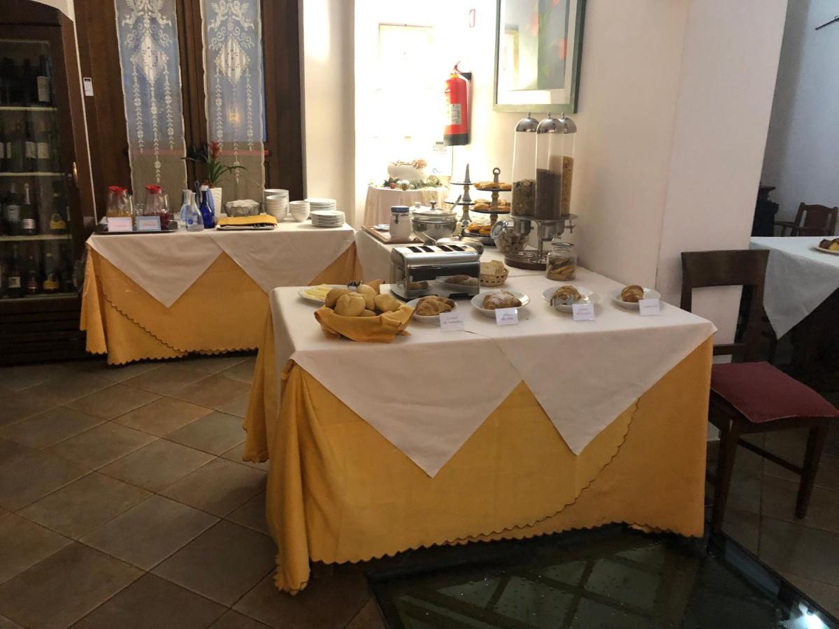 Hotel Italia - Hizvo