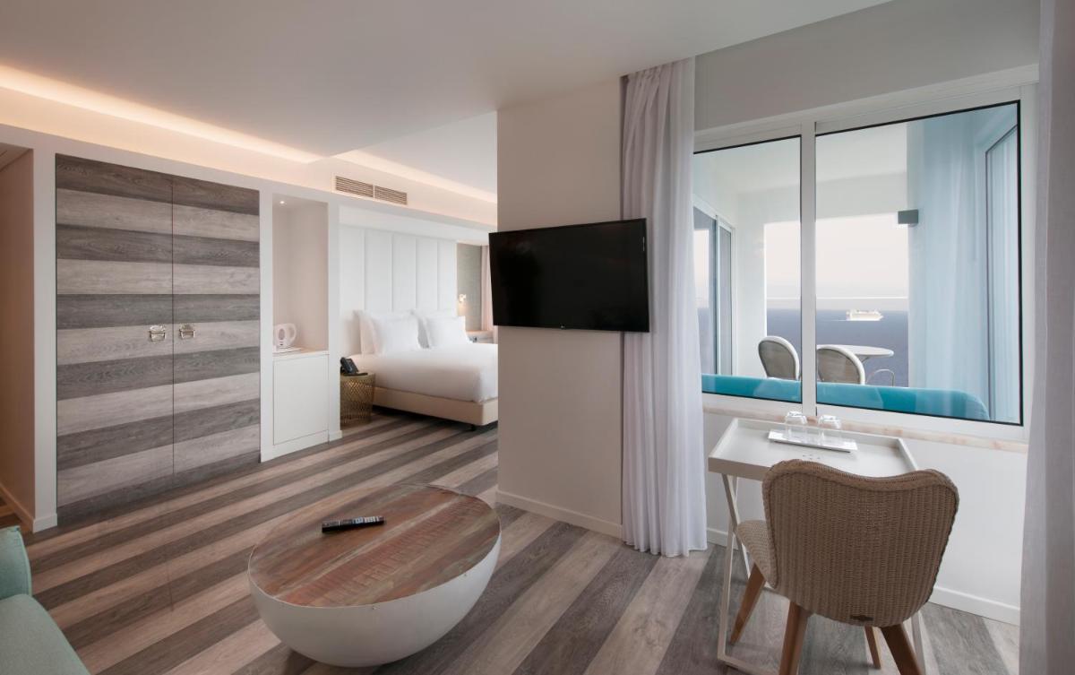 Hotel Alto Lido - Housity