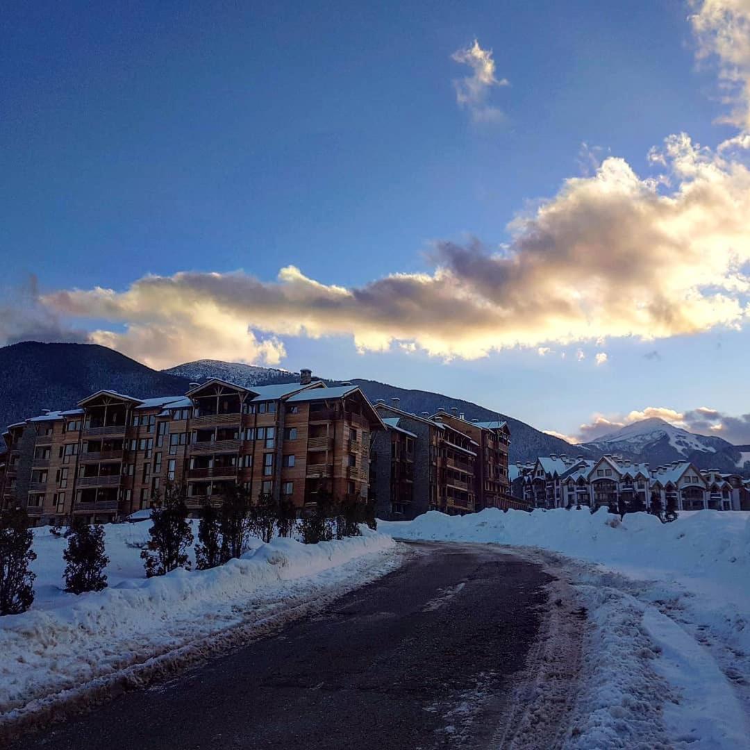 Suitetrails - Saint Ivan Ski Apartments