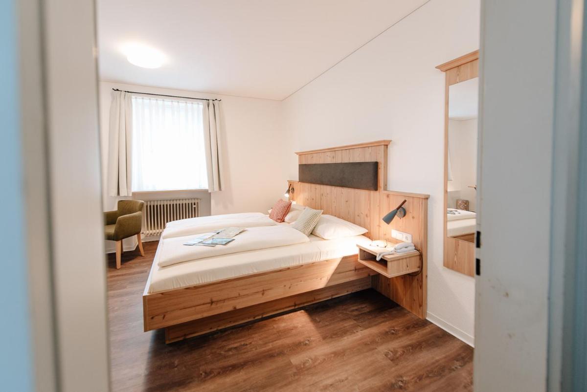 Löwen Hotel & Restaurant - Housity