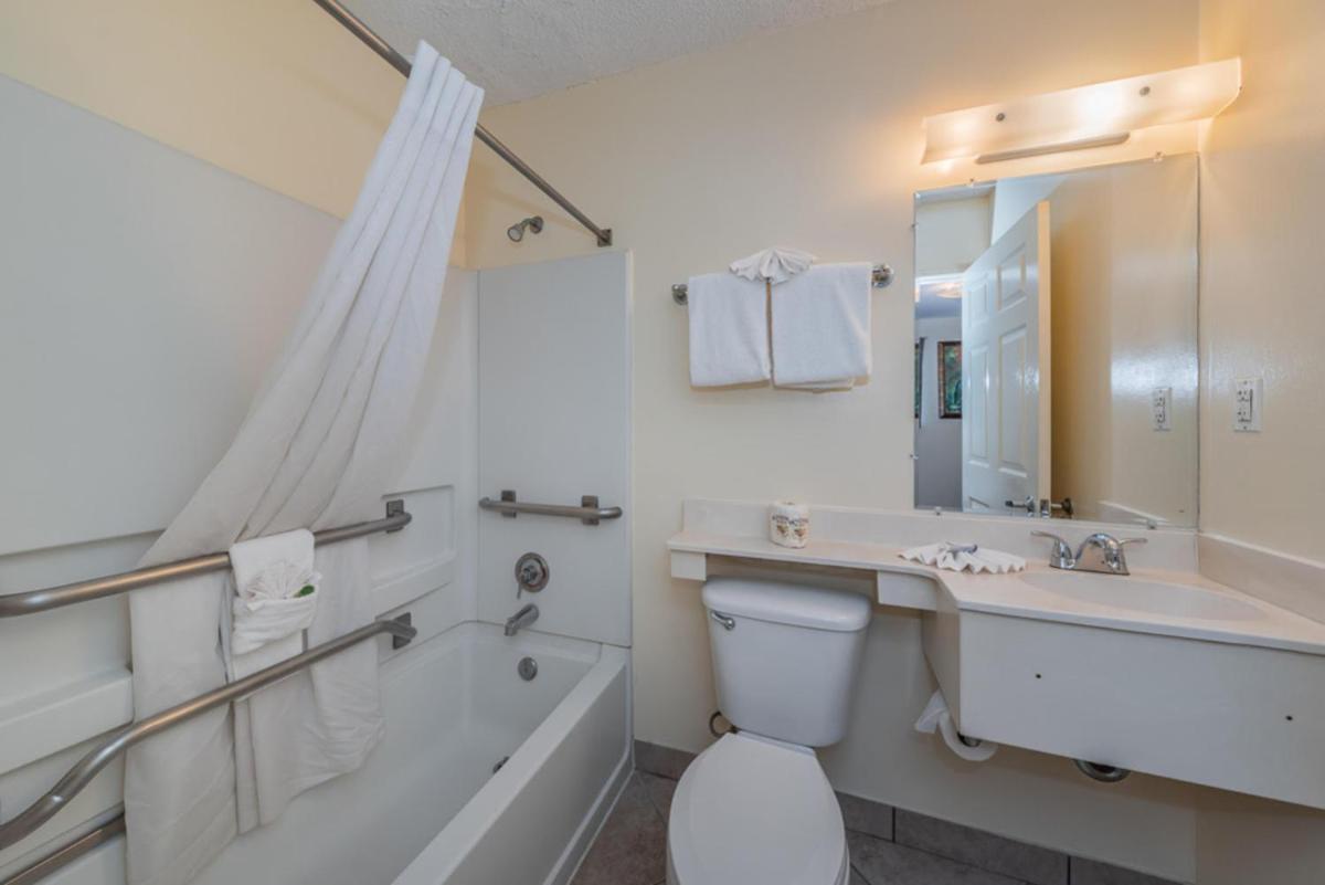 Tampa Bay Extended Stay Hotel - Housity