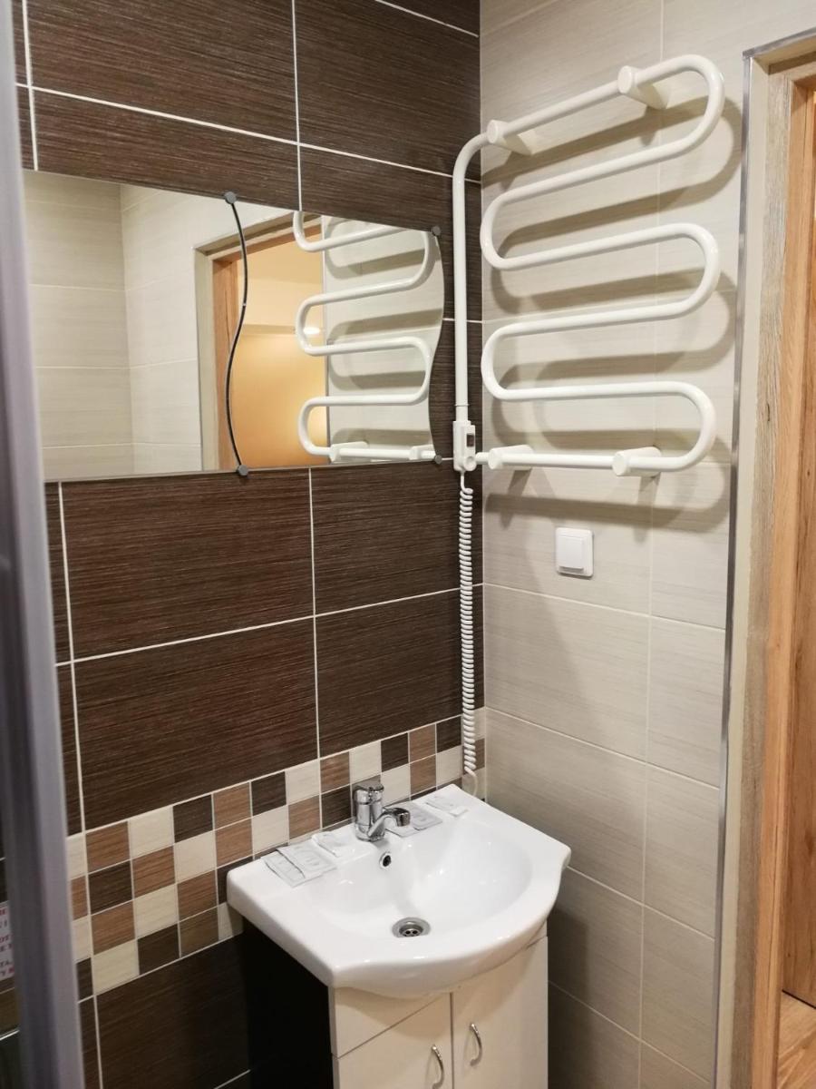 Viešbutis Kelyje - Housity