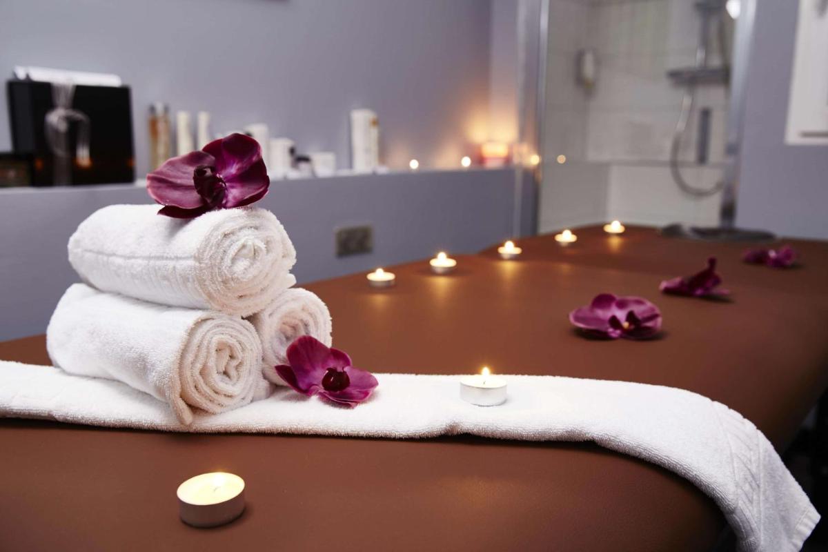 Best Western Plus Au cheval Blanc à Mulhouse - Housity