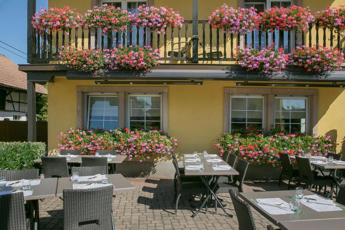 Restaurant ou autre lieu de restauration dans l'établissement Best Western Plus Au cheval Blanc à Mulhouse