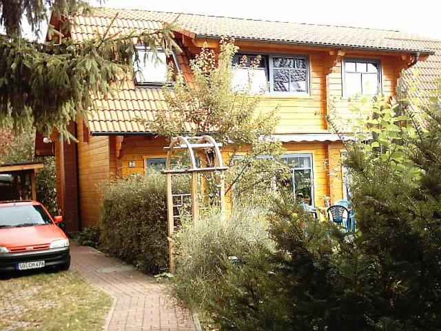 Ferienwohnung Heucke - Housity