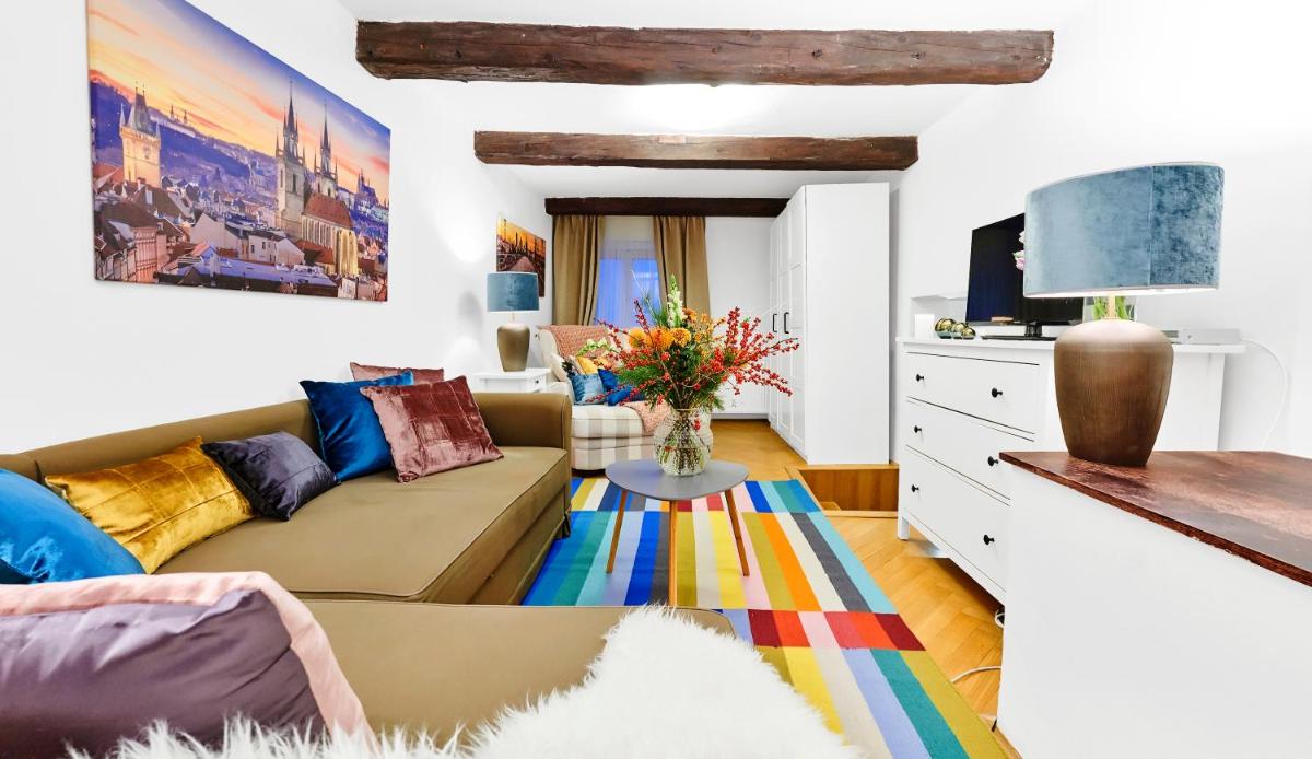 Royal Route Residence - Housity