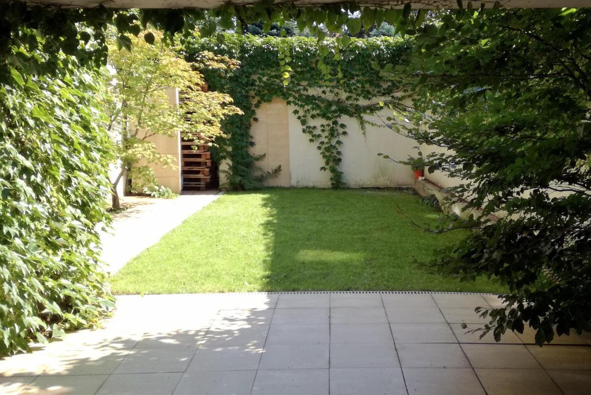 Apartment with GARDEN in CITY CENTER - Hizvo