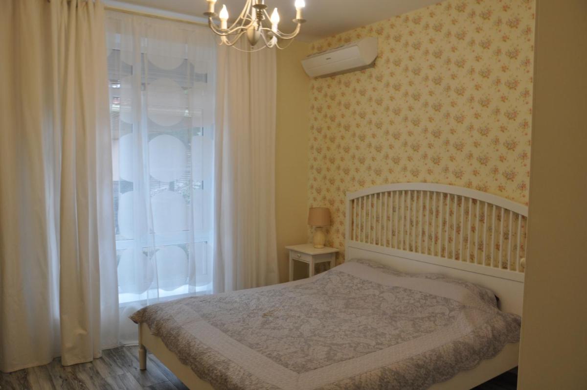 Cottage near Sea House & Beach - Housity