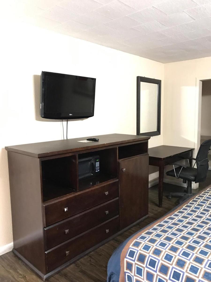 Express Inn - Housity